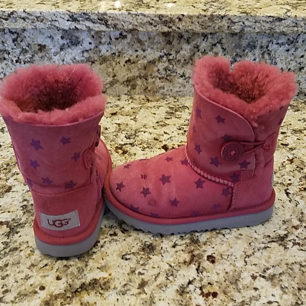 Ugh pink star boots